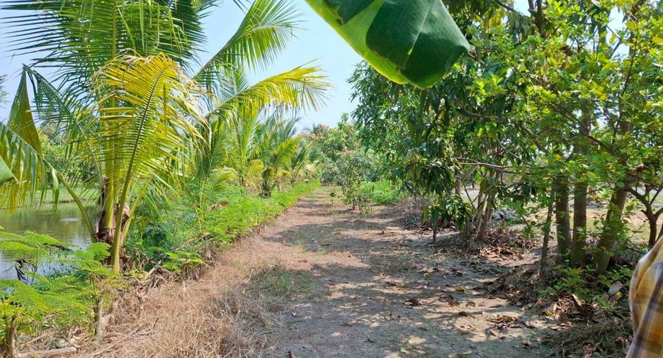 Terreno en venta en Phutthamonthon, Nakhon Pathom