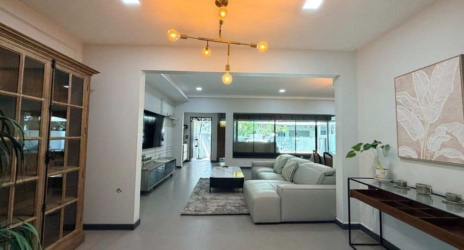 出租 和 出售 3 卧室 联排别墅 在 Bang Phli, Samut Prakan