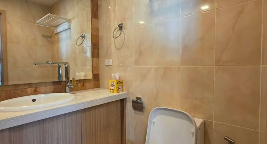 For rent 1 bed condo in Bang Lamung, Chonburi