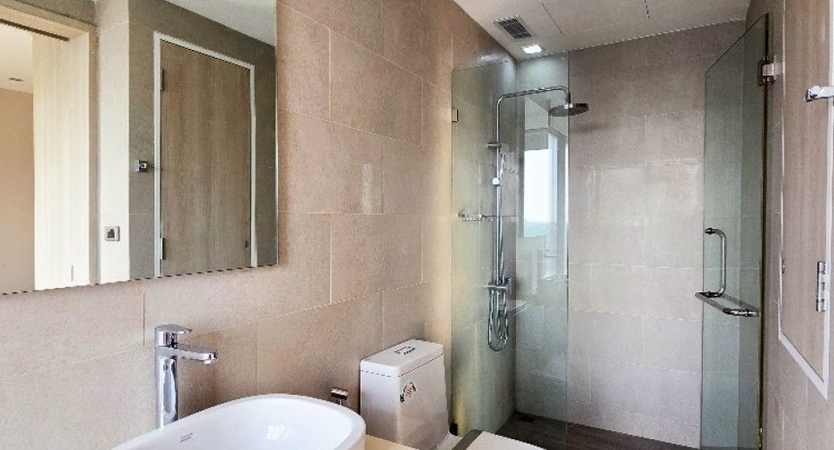 For sale 2 bedrooms condo in Mueang Chon Buri, Chonburi