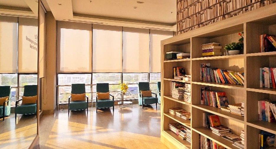 For sale 2 bedrooms condo in Mueang Chon Buri, Chonburi
