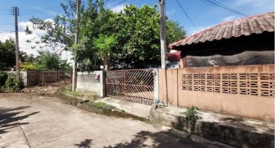 出售 1 卧室 独立屋 在 Mueang Tak, Tak
