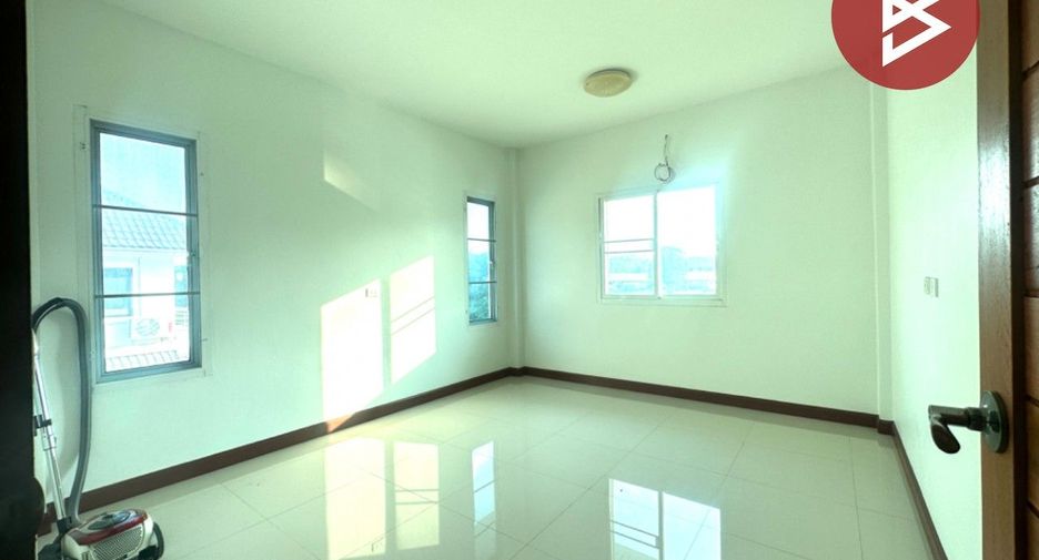 For sale 4 bedrooms house in Mueang Saraburi, Saraburi