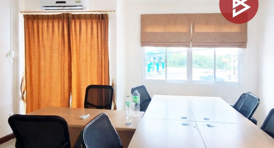 For sale 4 ベッドルーム retail Space in Mueang Rayong, Rayong