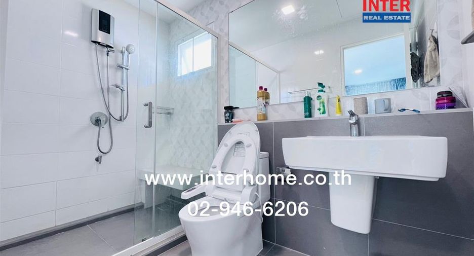 For sale 3 bedrooms house in Bang Phli, Samut Prakan