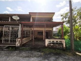 For sale 1 bed townhouse in Phrom Khiri, Nakhon Si Thammarat