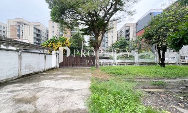 For sale land in Phra Khanong, Bangkok