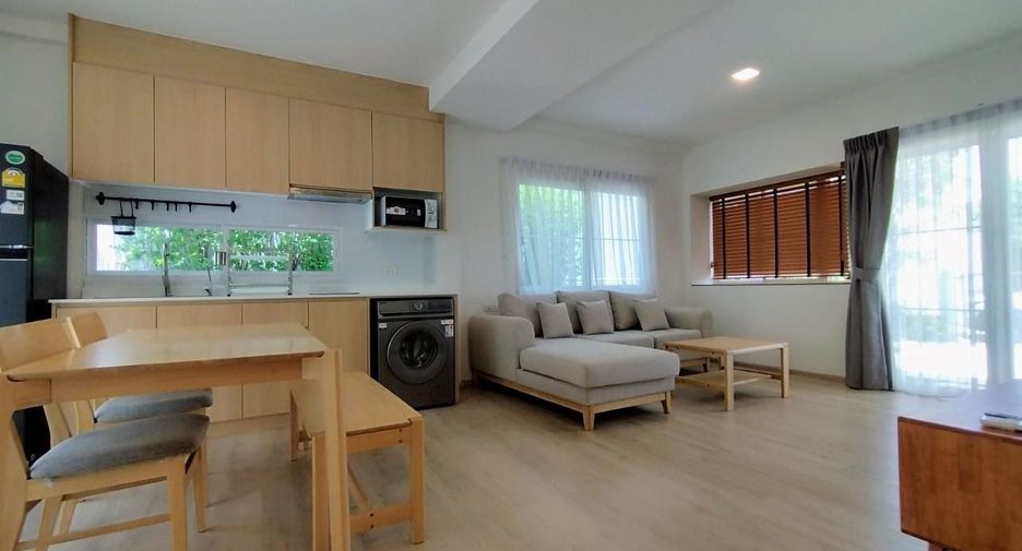 For rent 2 bedrooms townhouse in Prawet, Bangkok