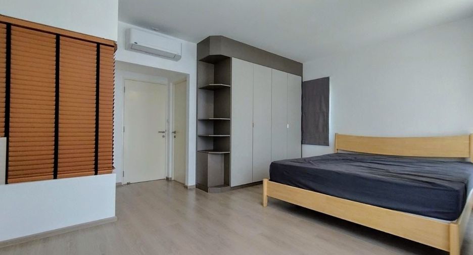 For rent 2 bedrooms townhouse in Prawet, Bangkok
