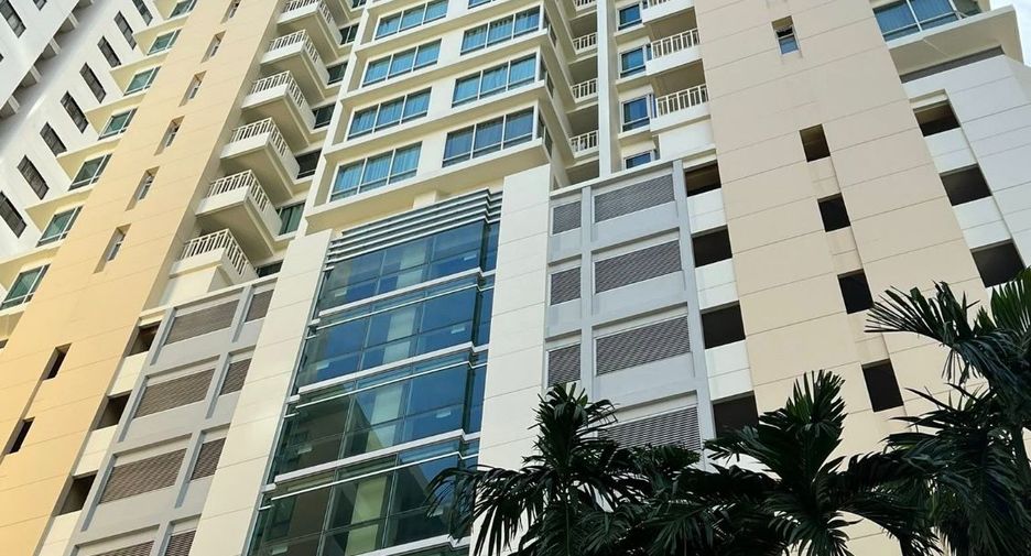 For rent and for sale 2 bedrooms condo in Watthana, Bangkok