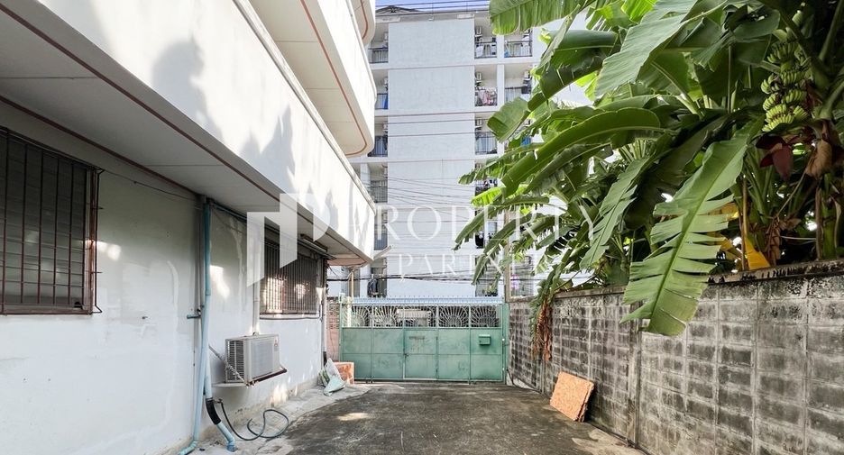For sale 10 ベッドルーム office in Prawet, Bangkok