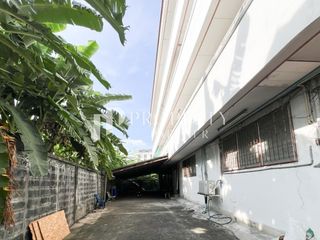 Büro zum Kauf mit 10 Zimmer in Prawet, Bangkok