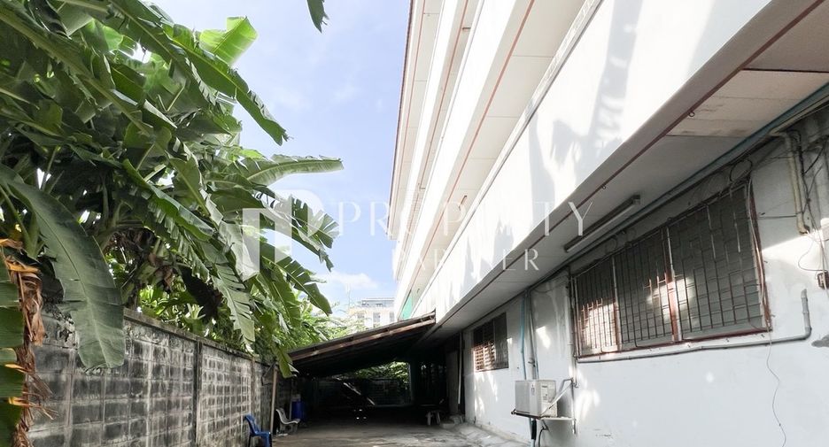 For sale 10 ベッドルーム office in Prawet, Bangkok