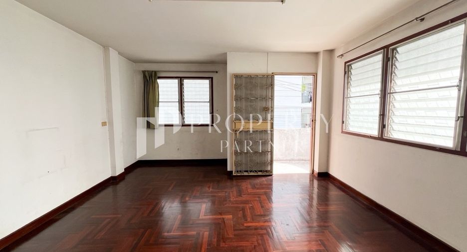 For sale 10 ベッドルーム office in Prawet, Bangkok