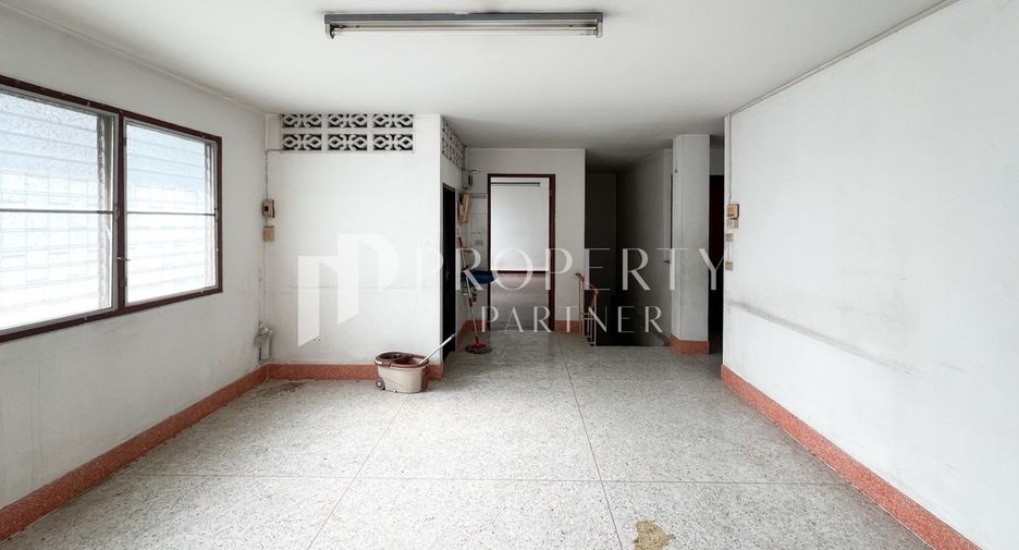 For sale 10 ベッドルーム office in Prawet, Bangkok