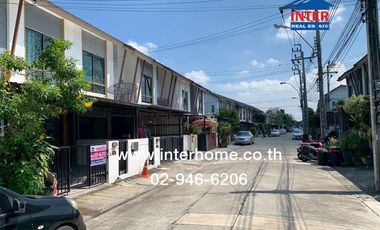 出售 2 卧室 联排别墅 在 Bang Khen, 曼谷