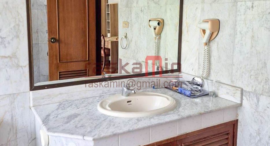 Продажа 3 спальни кондо в Si Racha, Чонбури