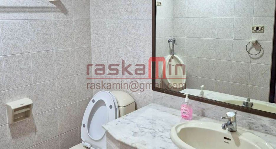 Продажа 3 спальни кондо в Si Racha, Чонбури