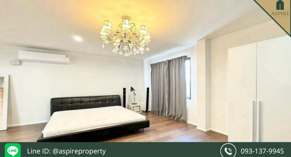 For sale 6 bedrooms house in Khlong San, Bangkok