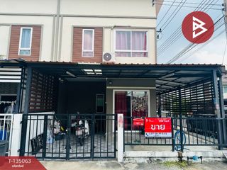 Reihenhaus zum Kauf mit 3 Zimmer in Sam Phran, Nakhon Pathom