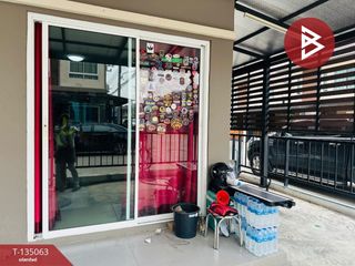 Reihenhaus zum Kauf mit 3 Zimmer in Sam Phran, Nakhon Pathom