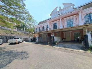 Casa adosada en venta de 2 habitaciones en Khlong Thom, Krabi