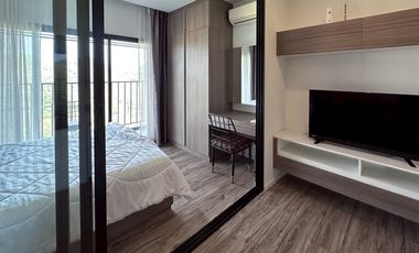 For sale 1 bed condo in Si Racha, Chonburi