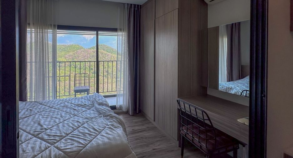 For sale 1 bed condo in Si Racha, Chonburi