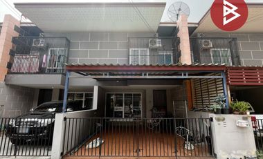 出售 3 卧室 联排别墅 在 Phan Thong, Chon Buri