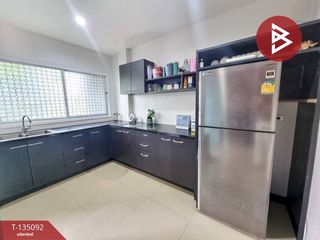 For sale 3 bedrooms townhouse in Phan Thong, Chonburi