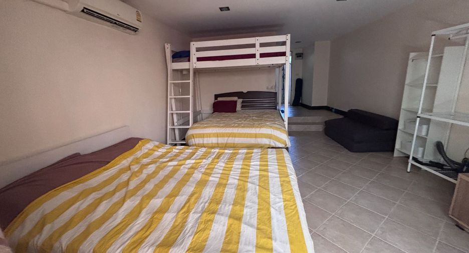For rent 1 bed condo in Mueang Rayong, Rayong