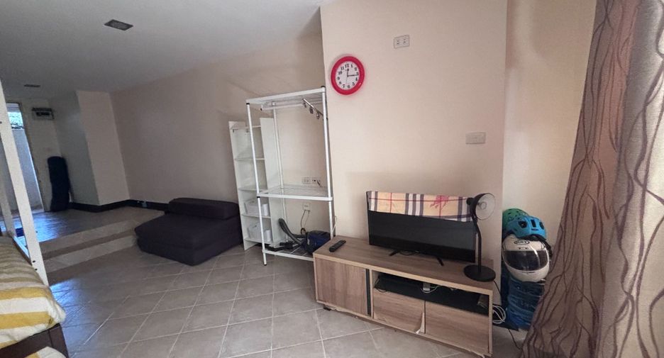 For rent 1 bed condo in Mueang Rayong, Rayong