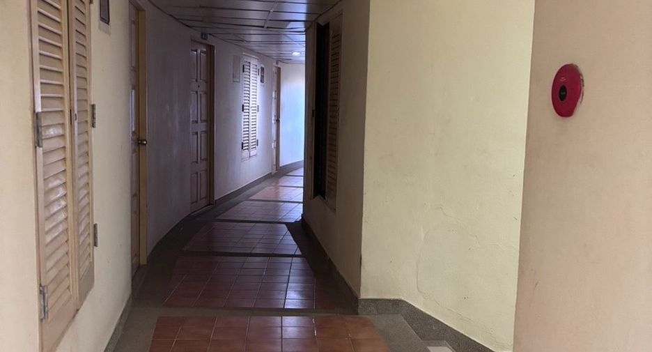 For rent 1 bed condo in Mueang Rayong, Rayong