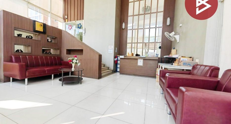For sale 1 bed condo in Lat Krabang, Bangkok