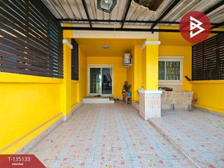 Casa adosada en venta de 2 habitaciones en Mueang Chon Buri, Chonburi