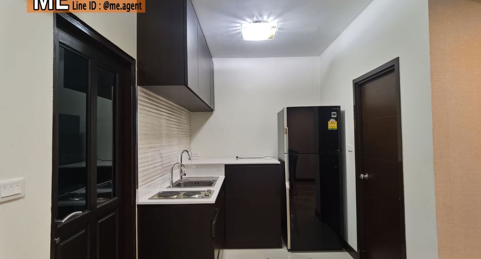 Reihenhaus zur Miete mit 3 Zimmer in Suan Luang, Bangkok