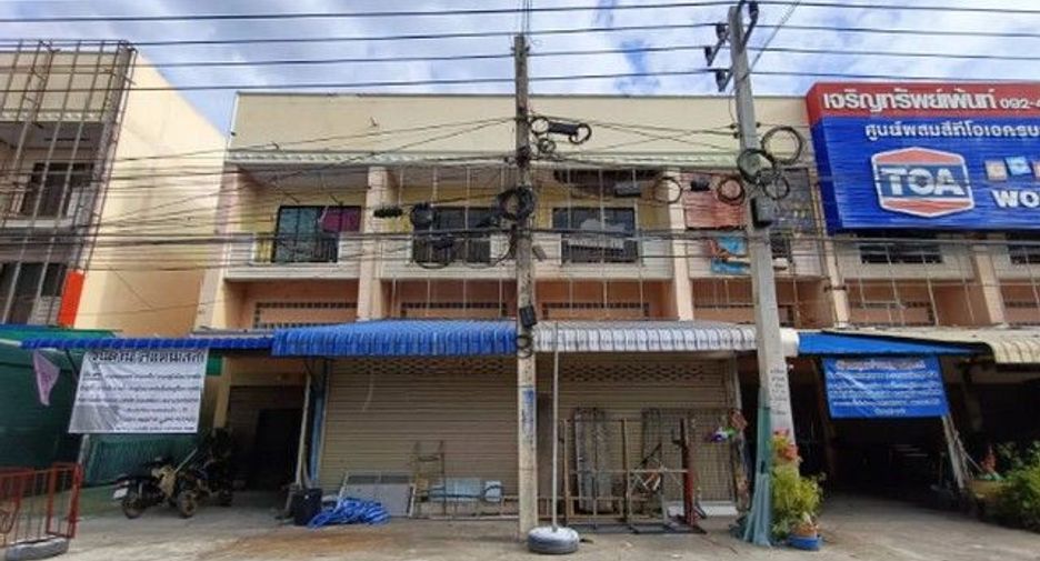 For sale 1 bed retail Space in Pho Thong, Ang Thong