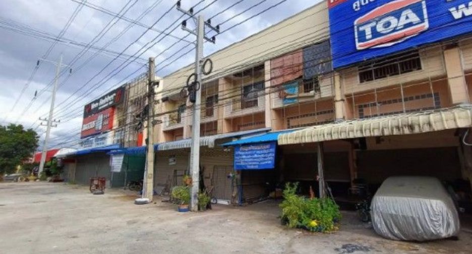 For sale 1 bed retail Space in Pho Thong, Ang Thong