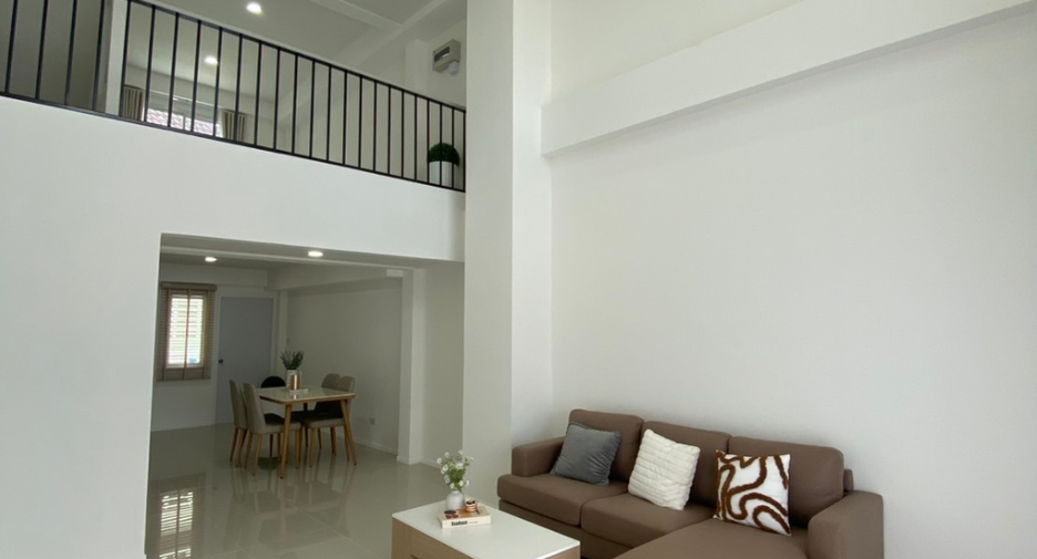 ขาย 2 ห้องนอน ทาวน์เฮ้าส์ ใน สันทราย, เชียงใหม่