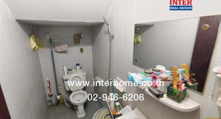 Reihenhaus zur Miete mit 2 Zimmer in Nong Khaem, Bangkok