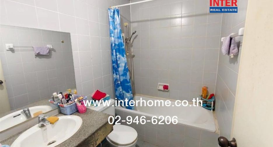 Reihenhaus zur Miete mit 2 Zimmer in Nong Khaem, Bangkok