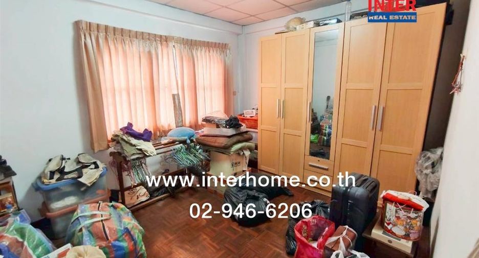 Reihenhaus zur Miete mit 2 Zimmer in Nong Khaem, Bangkok