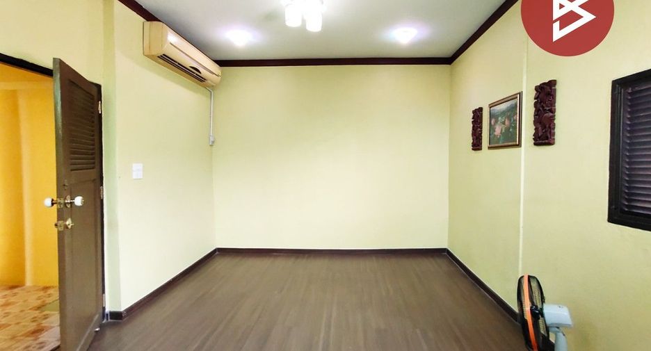 Продажа 5 спальни дом в Mueang Pathum Thani, Патумтани