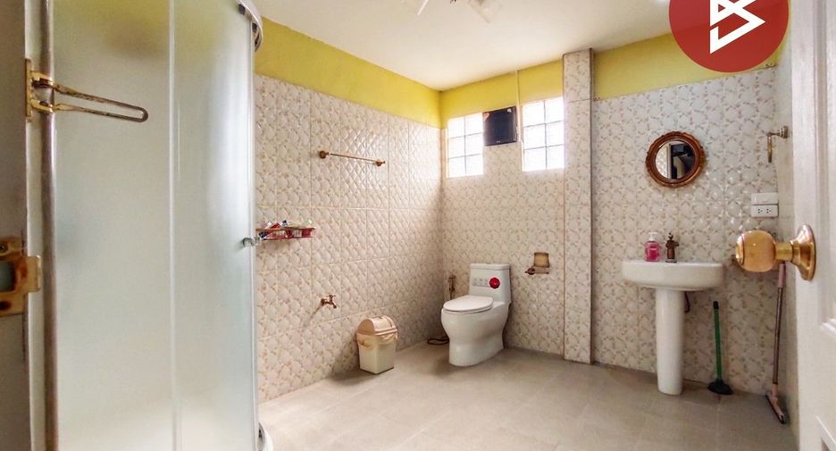 Продажа 5 спальни дом в Mueang Pathum Thani, Патумтани