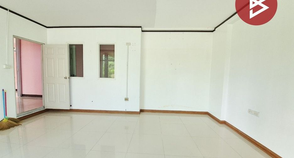 For sale 3 bedrooms house in Thanyaburi, Pathum Thani