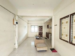 出售 1 卧室 联排别墅 在 Mueang Saraburi, Saraburi