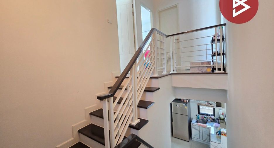 For sale 3 bedrooms house in Bang Khun Thian, Bangkok