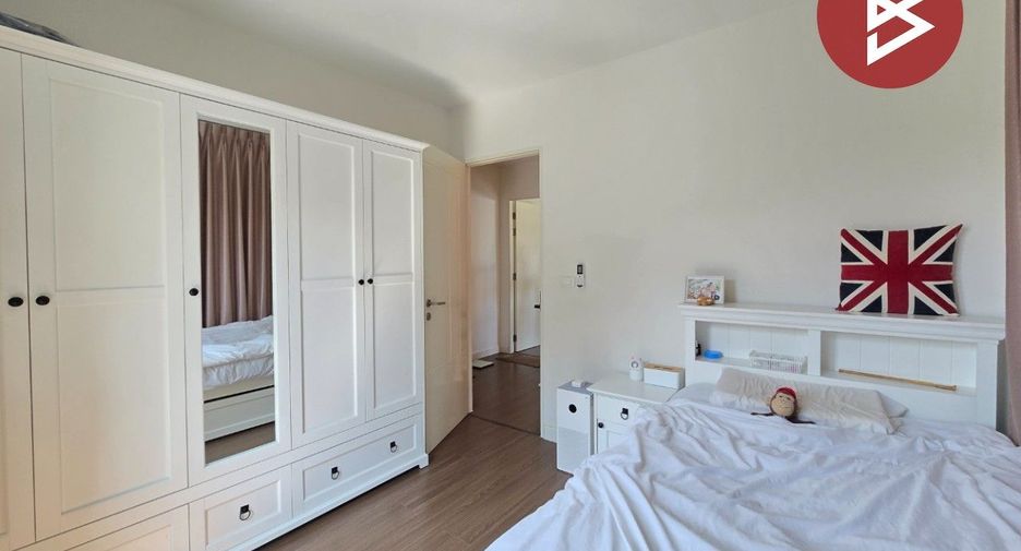 For sale 3 bedrooms house in Bang Khun Thian, Bangkok