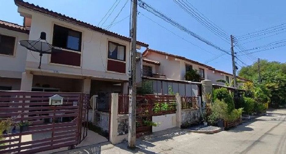 For sale 2 bedrooms townhouse in Mueang Saraburi, Saraburi