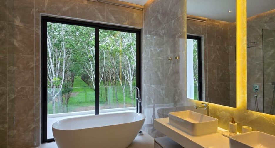 For sale 4 bedrooms villa in Thalang, Phuket